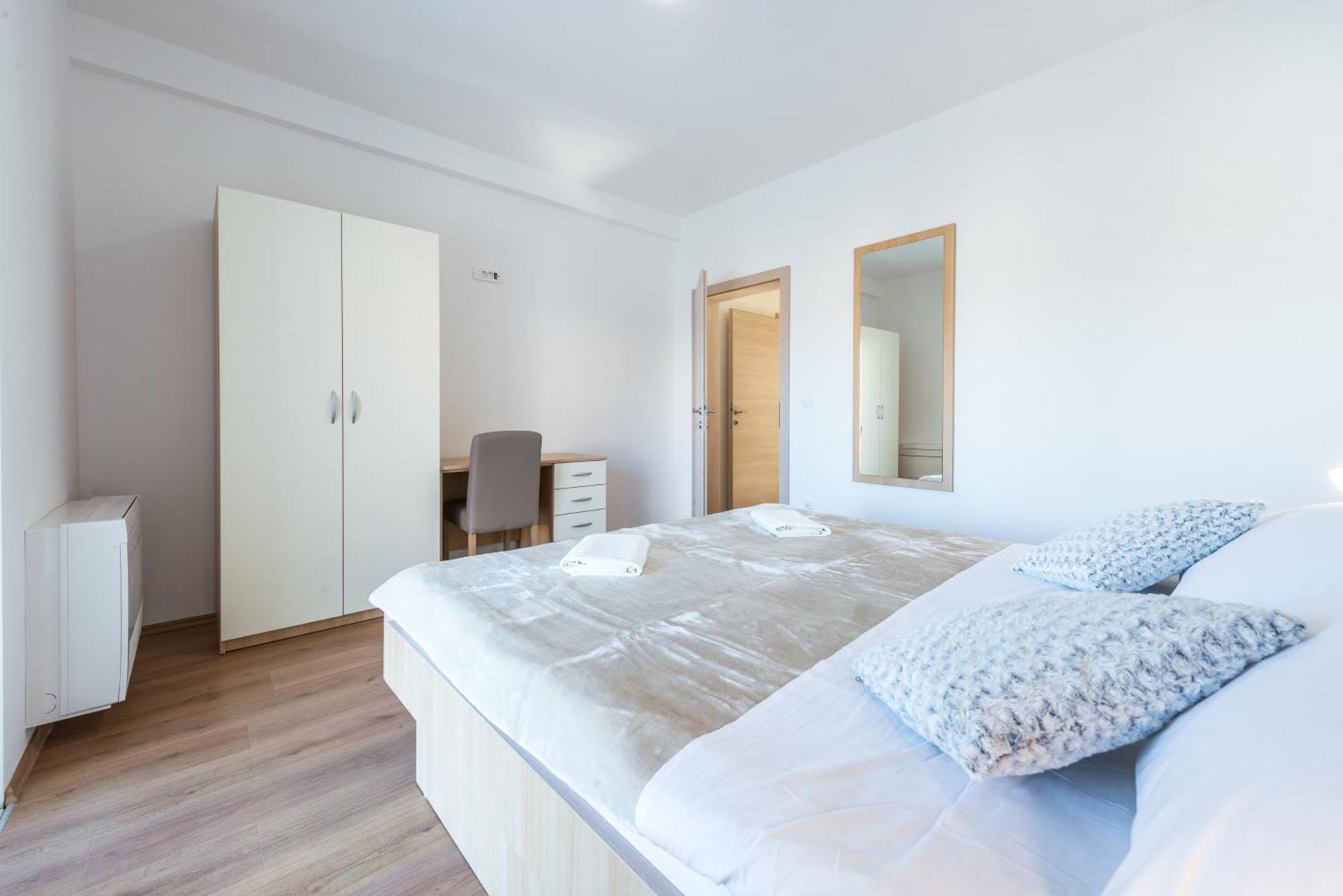Apartments Rilovic, City And Sea View Apartments 챠브타트 객실 사진